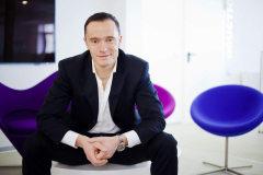 Businessfotograf_Bewerbungsfotograf_Anzug_Mitarbeiterportraits_Dresden_kenwagner-3