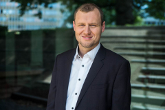 Businessfotograf_Bewerbungsfotograf_Anzug_Mitarbeiterportraits_Dresden_kenwagner-35